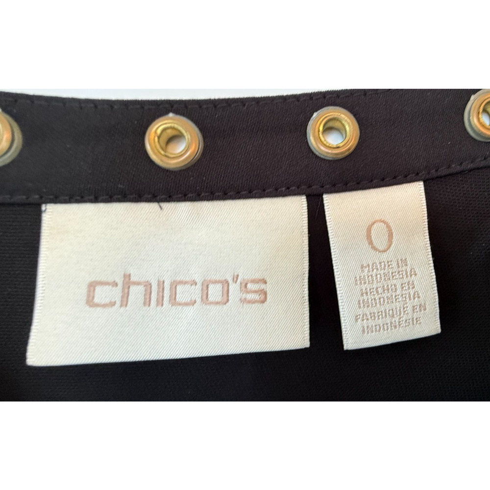 Chico’s Women’s Size 0 Small Black V-Neck Blouse Gold Grommet Trim 3/4 Sleeve - Picture 3 of 8